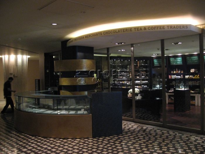 Sheraton  Waikerhill - lobby & The Deli.JPG
